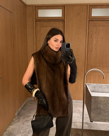 Faux Fur Turtleneck Väst